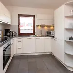 Haus Zeitlos בית נופש זינקסט