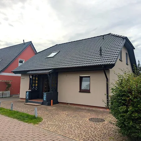 Holiday home Haus Zeitlos *